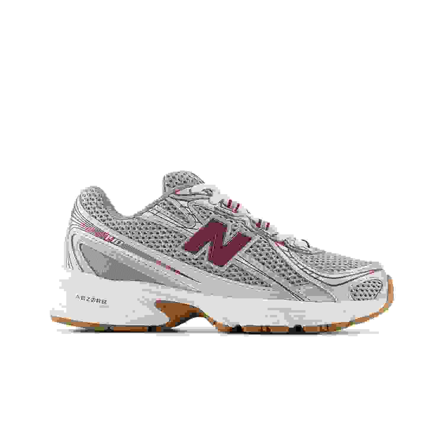 New Balance 740 Grade School Boys' "White/Red" Shoe